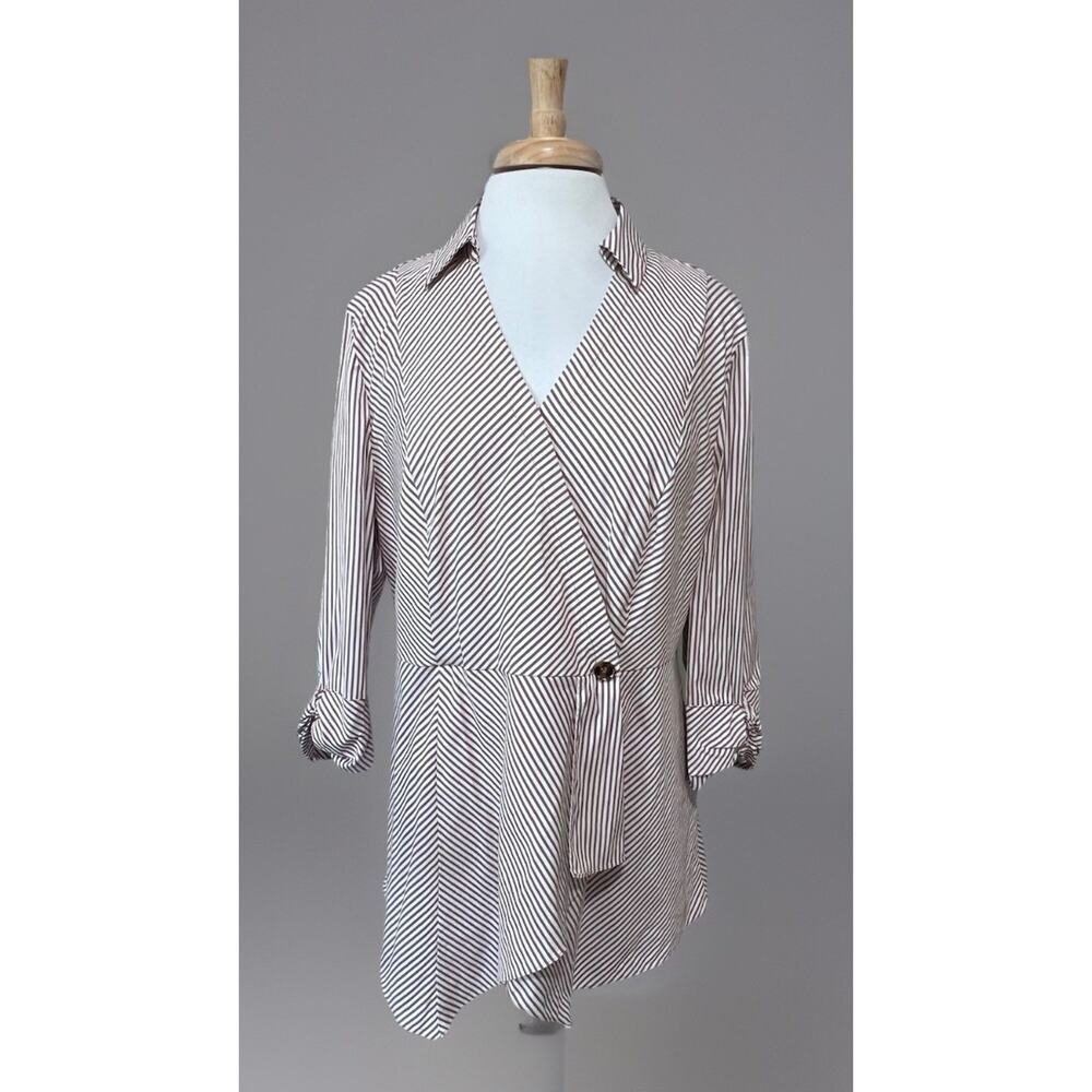 Chicos Black Label Striped Peplum Wrap Top Size L 3/4 Sleeve Brown White Office